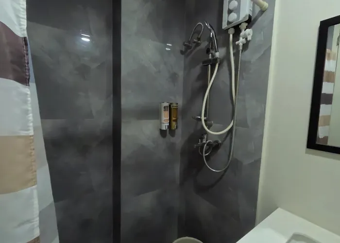 Cozy 1br Prime World District, Near Airport, Gaisano Grand Mall, Mactan Doctor's Hospital * Agus