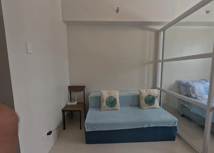 Apartment Cozy 1br Prime World District, Near Airport, Gaisano Grand Mall, Mactan Doctor's Hospital Agus